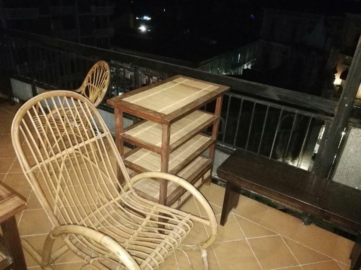 Attico Luxury Etnea Hotel Катания Екстериор снимка